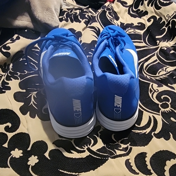 nike  sneaker main image 5